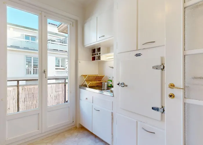 Apartment Bright Flat In The Heart Of