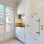 Appartement Bright Flat In The Heart Of